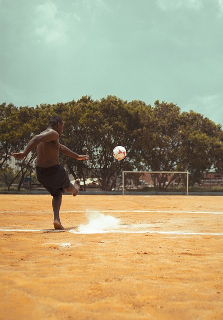个强调速度 个强调速度